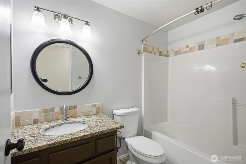 Property photo for 21675 SE 267th Street, Maple Valley photo 13