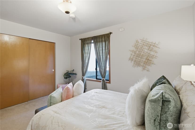 Property photo for 15031 93rd Place NE, Bothell photo 21
