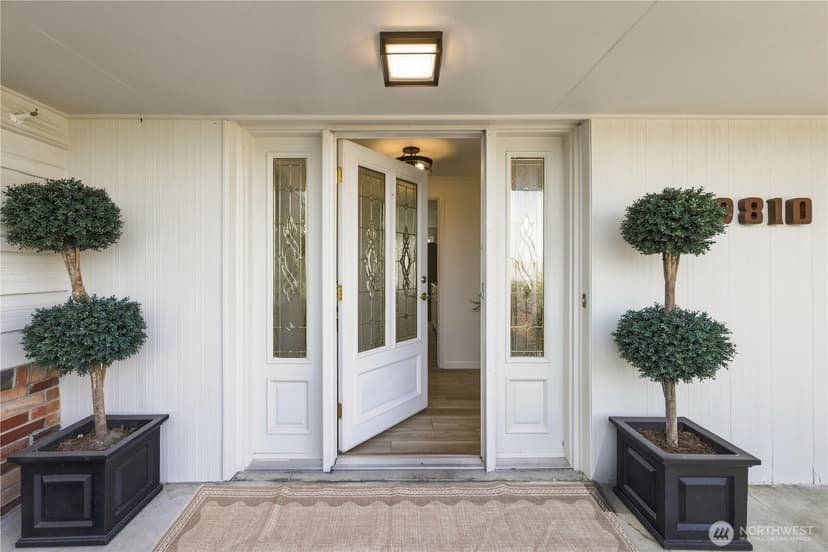 Property photo for 9810 Vineyard Crest, Bellevue photo 3