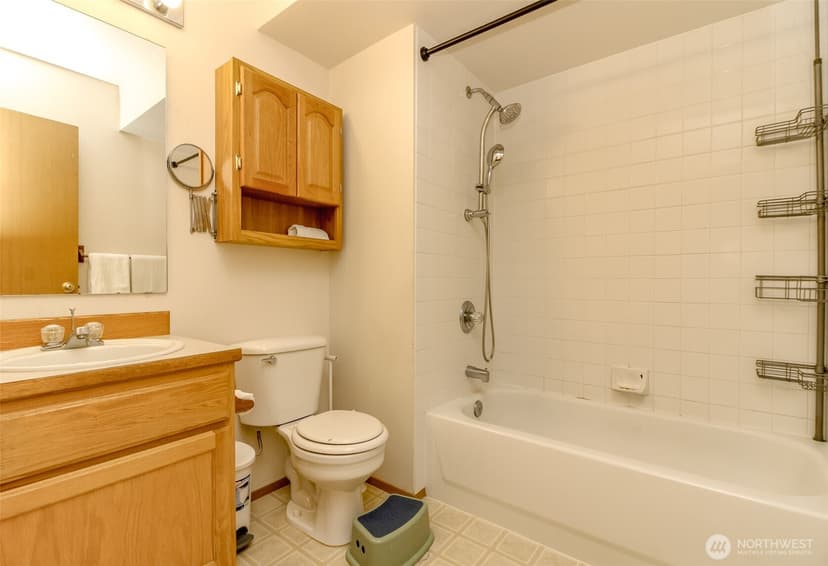Property photo for 13723 21st Avenue E, Tacoma photo 15