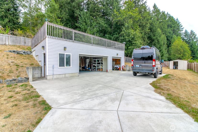 Property photo for 13723 21st Avenue E, Tacoma photo 37