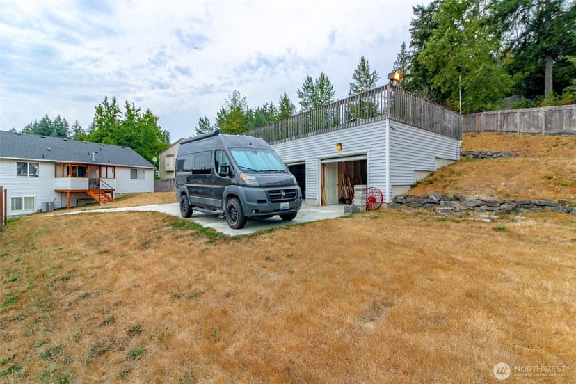 Property photo for 13723 21st Avenue E, Tacoma photo 36