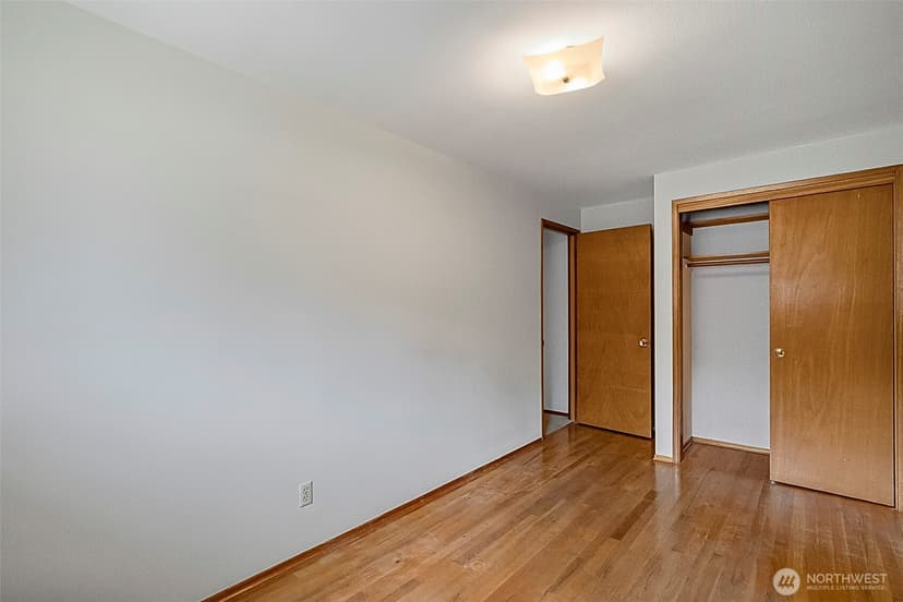Property photo for 19827 11th Avenue NW, Shoreline photo 16