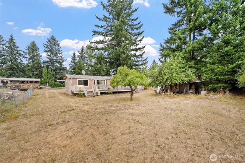 Property photo for 12812 Ridge Circle E, Bonney Lake photo 2