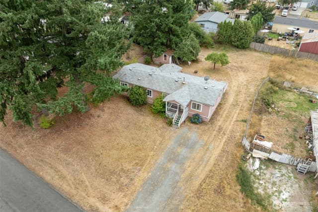 Property photo for 12812 Ridge Circle E, Bonney Lake photo 5