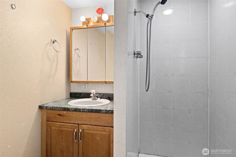 Property photo for 12812 Ridge Circle E, Bonney Lake photo 22