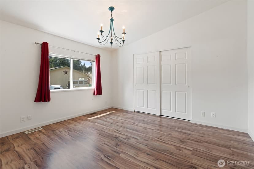Property photo for 4906 Wildflower Lane NE, Bremerton photo 25