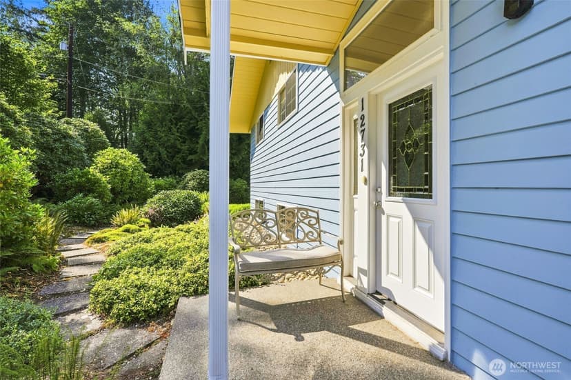 Property photo for 12731 25th Avenue SE, Everett photo 4