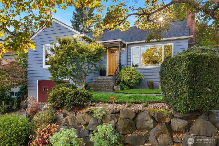 Property photo for 5257 36th Avenue NE, Seattle photo 31