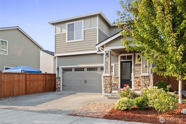 Property photo for 8533 55th Place NE, Marysville photo 3