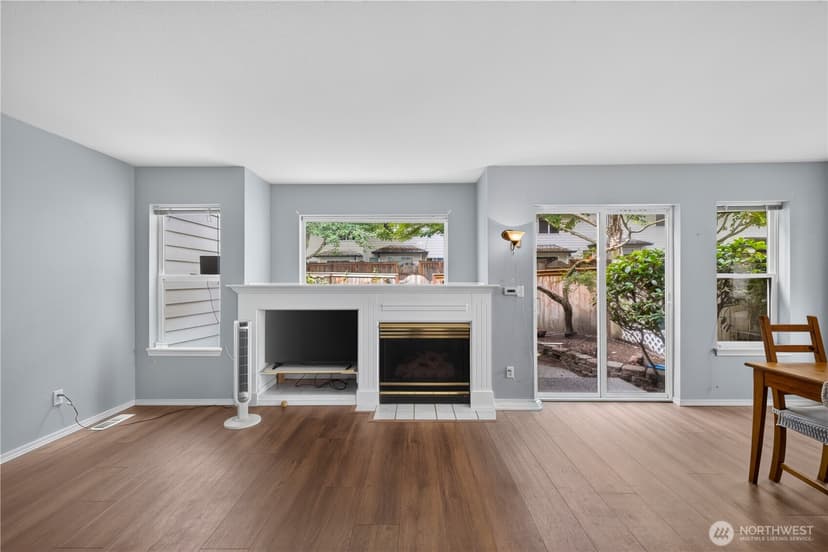 Property photo for 1131 115th Street SW #M4, Everett photo 5