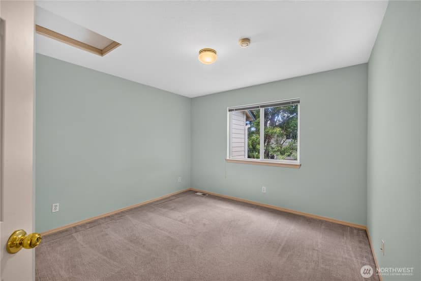 Property photo for 1131 115th Street SW #M4, Everett photo 19