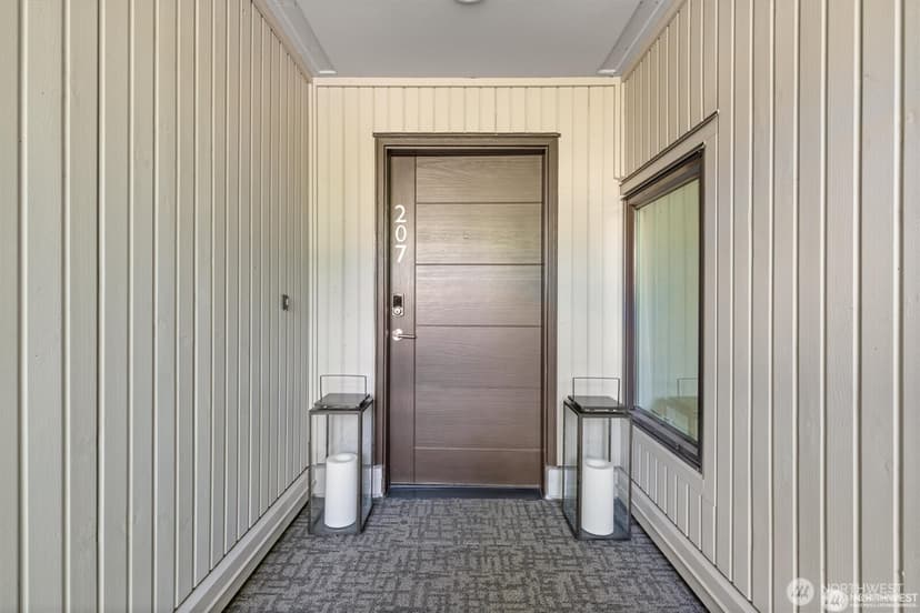 Property photo for 827 Lake Street S #207, Kirkland photo 4