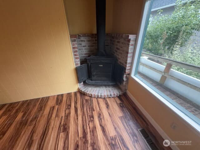 Property photo for 1611 Oakes Avenue, Everett photo 3