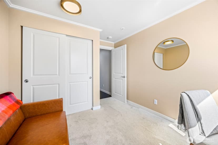 Property photo for 626 4th Avenue W #504, Seattle photo 14