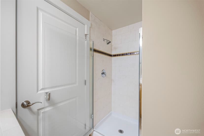 Property photo for 626 4th Avenue W #504, Seattle photo 23