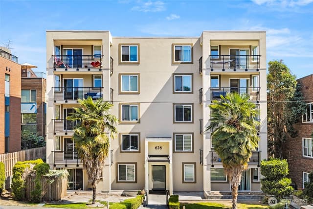 Property photo for 626 4th Avenue W #504, Seattle