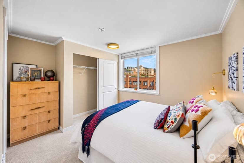 Property photo for 626 4th Avenue W #504, Seattle photo 20
