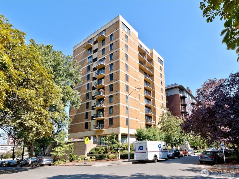 Property photo for 1300 University Street #2A, Seattle