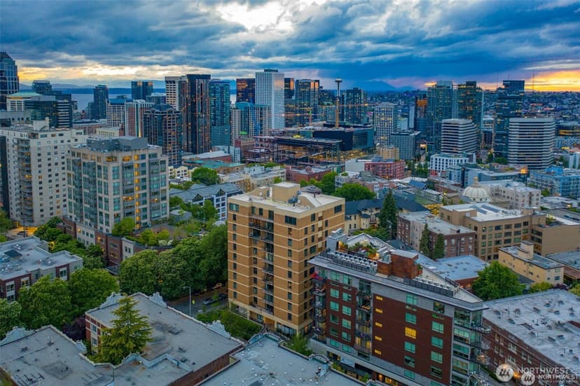 Property photo for 1300 University Street #2A, Seattle photo 27