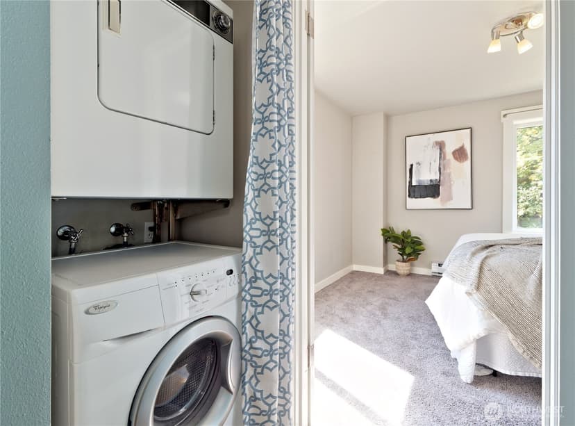Property photo for 1300 University Street #2A, Seattle photo 20