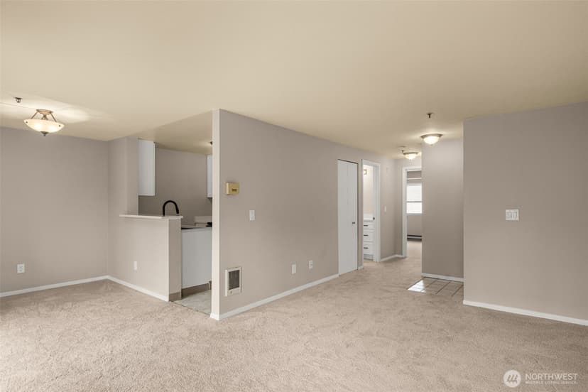 Property photo for 12515 109th Court NE #B202, Kirkland photo 9