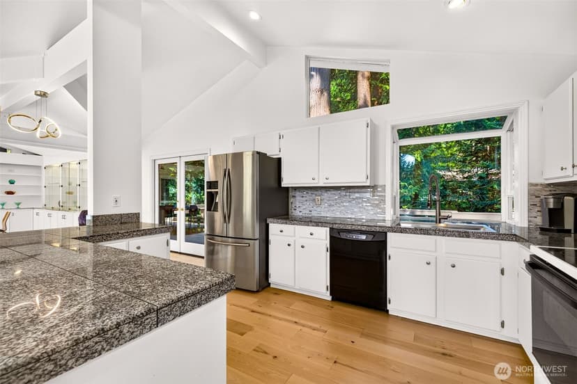 Property photo for 16224 195th Place NE, Woodinville photo 13