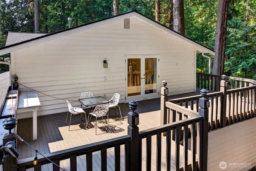 Property photo for 16224 195th Place NE, Woodinville photo 30