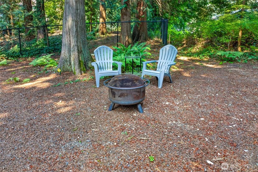 Property photo for 16224 195th Place NE, Woodinville photo 36