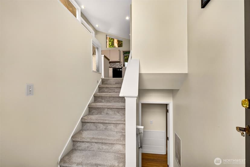 Property photo for 16224 195th Place NE, Woodinville photo 4