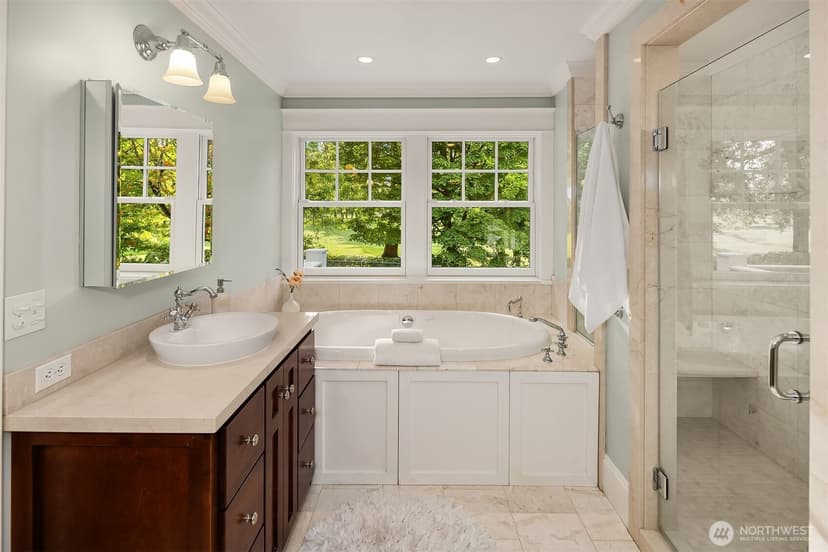 Property photo for 1508 37th Avenue E, Seattle photo 16