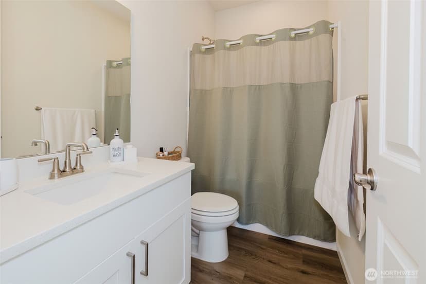 Property photo for 6480 Halyard Circle SE, Port Orchard photo 23