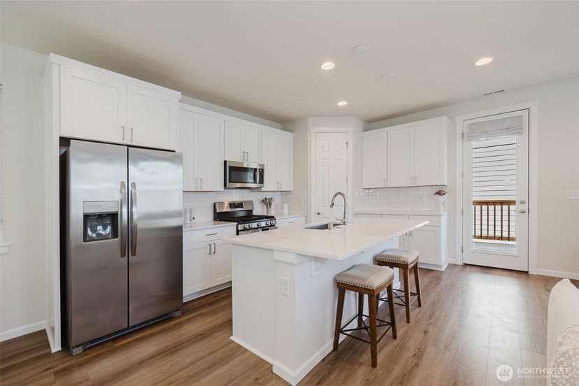 Property photo for 6480 Halyard Circle SE, Port Orchard photo 12