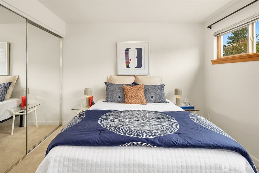 Property photo for 732 11th Avenue E #301, Seattle photo 15