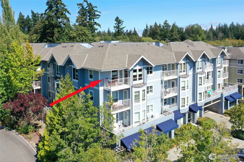Property photo for 300 High School Road NE #406, Bainbridge Island photo 14
