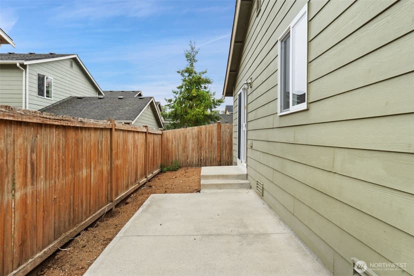 Property photo for 14617 46th Avenue NE, Marysville photo 36