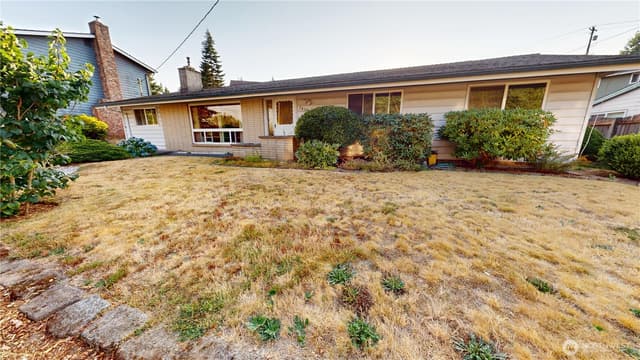 Property photo for 7828 Highland Drive, Everett photo 3