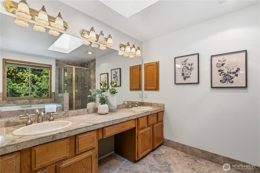 Property photo for 23046 NE 19th Drive, Sammamish photo 15