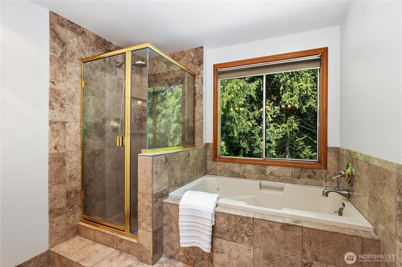 Property photo for 23046 NE 19th Drive, Sammamish photo 14