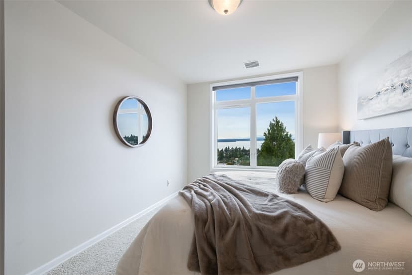 Property photo for 4847 California Avenue SW #605, Seattle photo 20