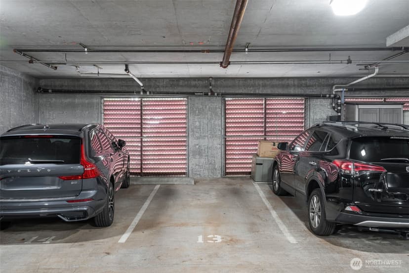 Property photo for 4847 California Avenue SW #605, Seattle photo 27