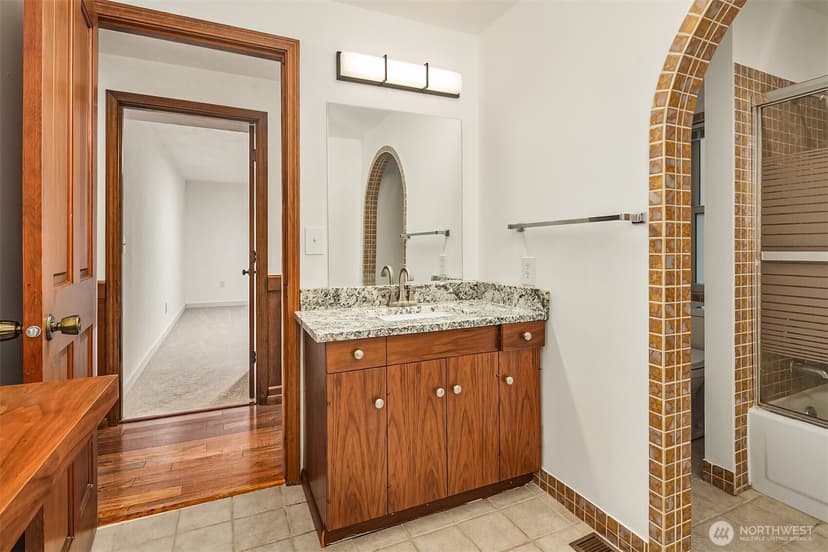 Property photo for 8308 Frederick Place, Edmonds photo 22