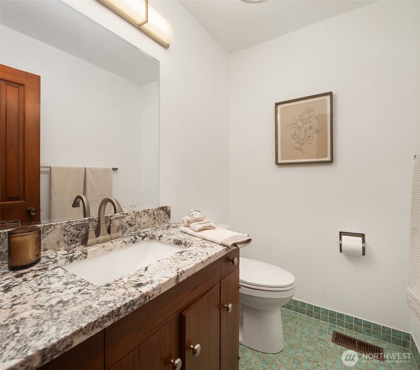 Property photo for 8308 Frederick Place, Edmonds photo 25