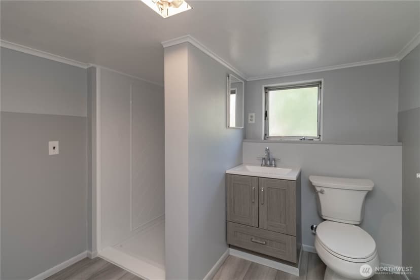 Property photo for 13057 10th Avenue S, Seattle photo 17