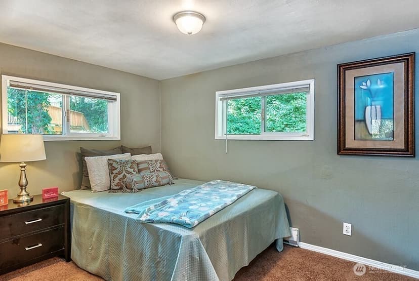 Property photo for 22910 Edmonds Way, Edmonds photo 13