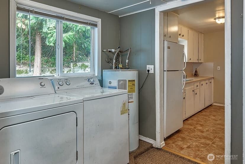 Property photo for 22910 Edmonds Way, Edmonds photo 19