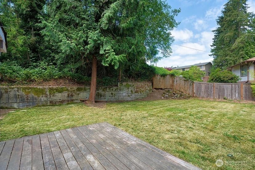 Property photo for 22910 Edmonds Way, Edmonds photo 21