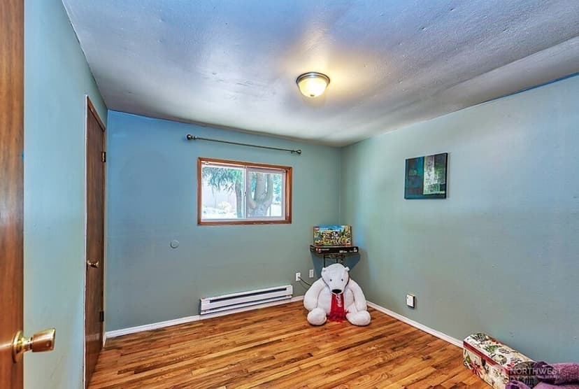 Property photo for 22910 Edmonds Way, Edmonds photo 14