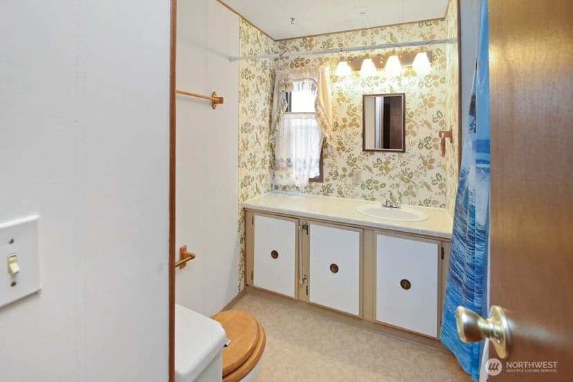 Property photo for 1270 SE Carl Pickel Drive, Port Orchard photo 19