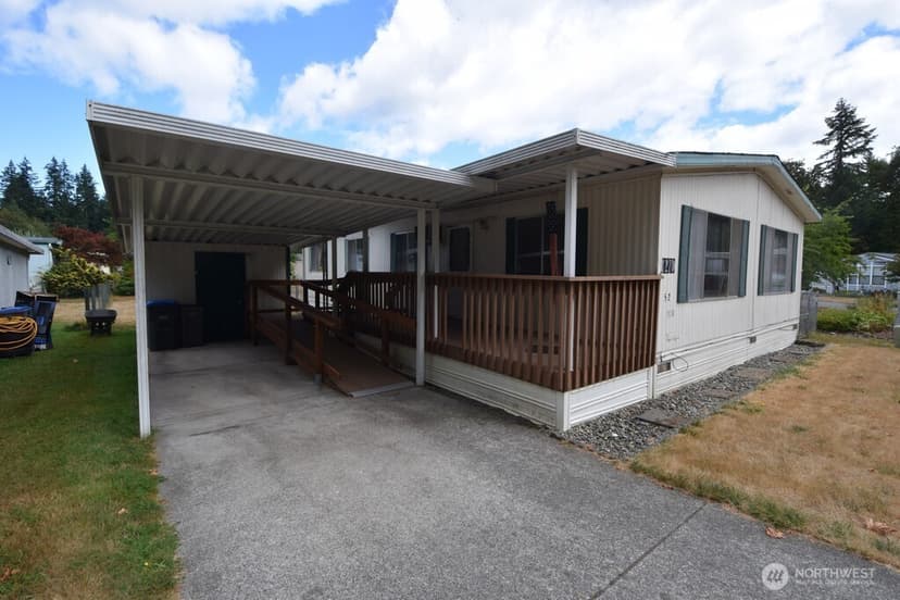 Property photo for 1270 SE Carl Pickel Drive, Port Orchard photo 2